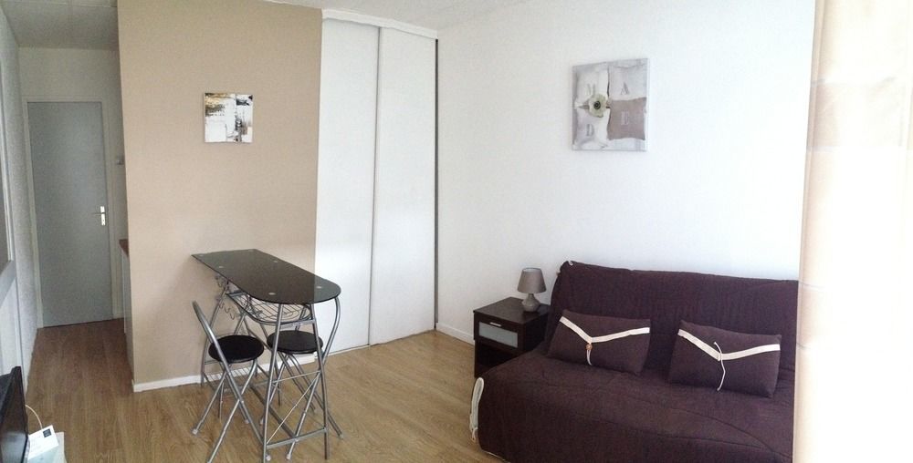 Apartament Bien Etre Immo Poitiers Zewnętrze zdjęcie